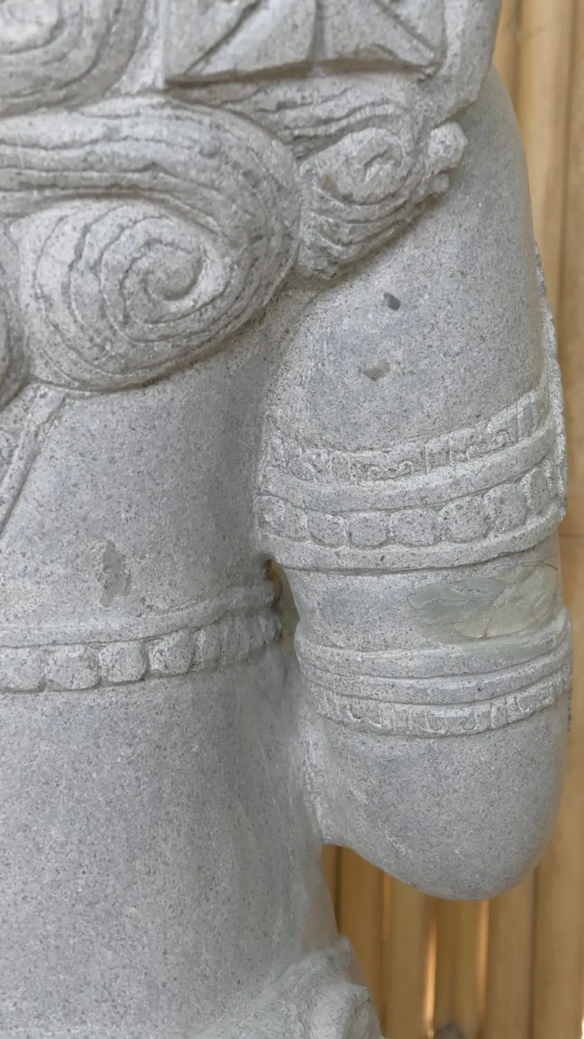  Product image 7 of the product “Standing Sri Dewi. Made from riverstone. Height 180cm ”